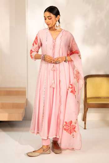 Shop_AM by Anita Mittal_Pink Chanderi V-neck Zoya Mul Anarkali Set _Online_at_Aza_Fashions