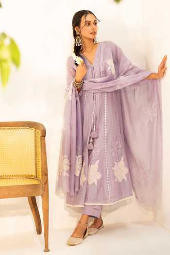 Buy_AM by Anita Mittal_Purple Chanderi V-neck Zara Mul Anarkali Set 