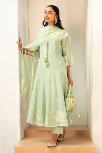Buy_AM by Anita Mittal_Green Chanderi Keyhole Neck Zara Mul Anarkali Set _at_Aza_Fashions