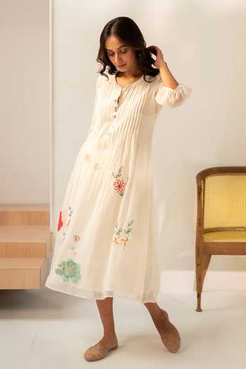 Buy_AM by Anita Mittal_White Chanderi Round Neck Zeba Mul Tunic _at_Aza_Fashions