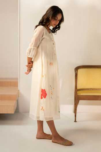 Buy_AM by Anita Mittal_White Chanderi Round Neck Zeba Mul Tunic _Online_at_Aza_Fashions