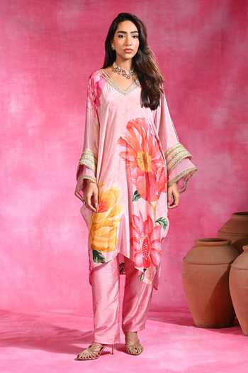 Rishi and Vibhuti_Pink Crepe V-neck Gulabi Floral Print Kaftan And Pant Set _Online_at_Aza_Fashions
