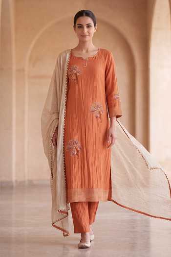 Buy_Two Sisters By Gyans_Orange Chanderi Round Neck Hand Floral Embroidered Kurta Set _at_Aza_Fashions