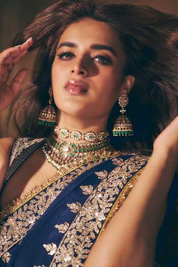 Gopi Vaid_Blue Chiffon, Tussar V-neck Layla Saree With Embroidered Blouse _at_Aza_Fashions
