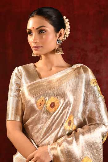singhanias_Gold Tissue Saree With Running Blouse Fabric _at_Aza_Fashions