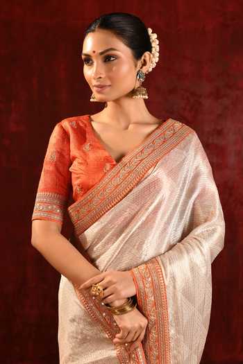 singhanias_Gold Tissue Saree With Running Blouse Fabric _at_Aza_Fashions