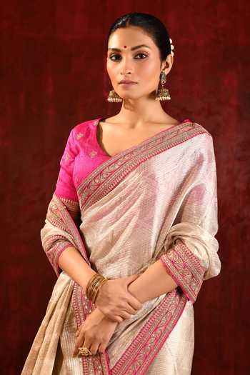 singhanias_Gold Tissue Saree With Running Blouse Fabric _at_Aza_Fashions
