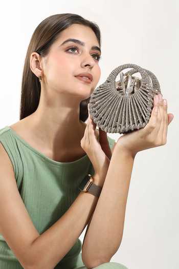 Buy_House Of Webhin_Gold Orya Heart Mini Bag _at_Aza_Fashions
