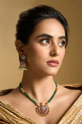 Nazaakat By Samara Singh_Gold Plated Stone Studded Pendant Necklace Set _Online_at_Aza_Fashions