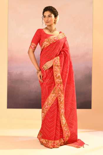 singhanias_Red Silk Raw Saree With Running Blouse Fabric _at_Aza_Fashions
