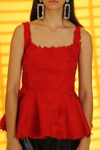 Parneet Gujral_Red Crepe Square Neck Embroidered Peplum Top _at_Aza_Fashions