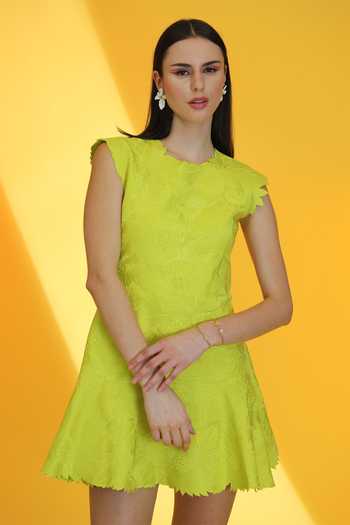 Parneet Gujral_Yellow Crepe Round Neck Thread Embroidered Dress _Online_at_Aza_Fashions