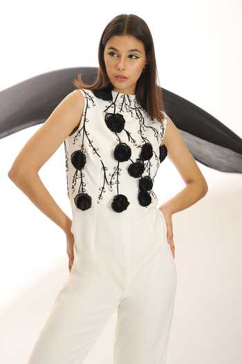 Buy_Parneet Gujral_White Crepe High Neck Placement Embroidered Jumpsuit 