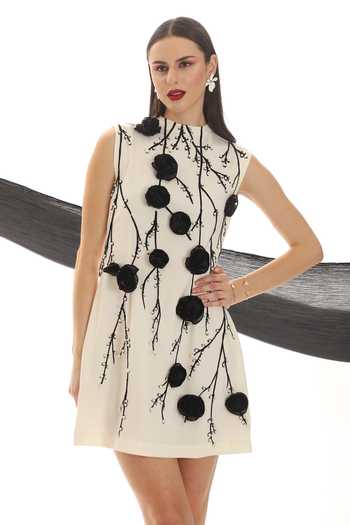 Buy_Parneet Gujral_White Crepe Round Neck Floral Embroidered Short Dress _at_Aza_Fashions