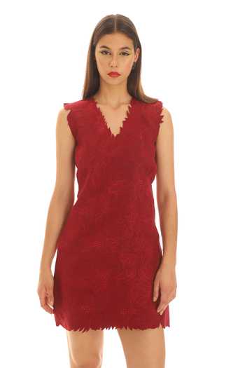Buy_Parneet Gujral_Maroon Crepe V-neck Flower Embroidered Short Dress 