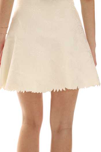 Parneet Gujral_Ivory Crepe Floral Embroidered Skirt _at_Aza_Fashions