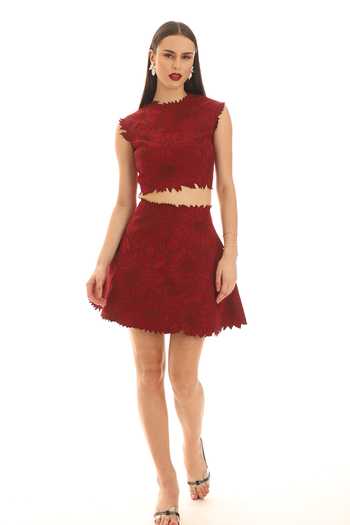 Parneet Gujral_Maroon Crepe High Neck Thread Work Crop Top _at_Aza_Fashions