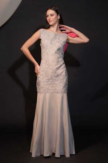 Parneet Gujral_Pink Crepe Embroidery Floral Gown _at_Aza_Fashions