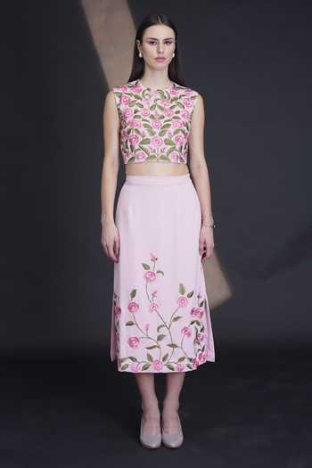 Buy_Parneet Gujral_Pink Crepe Floral Border Embroidered Skirt _Online_at_Aza_Fashions
