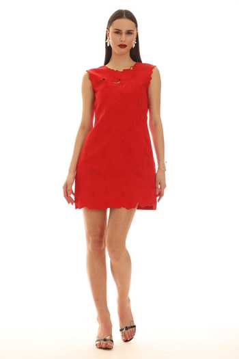 Parneet Gujral_Red Crepe Floral Embroidered Dress _at_Aza_Fashions