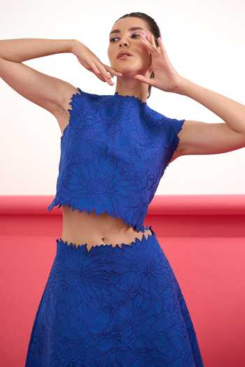 Buy_Parneet Gujral_Blue Crepe High Neck Floral Embroidered Crop Top _at_Aza_Fashions