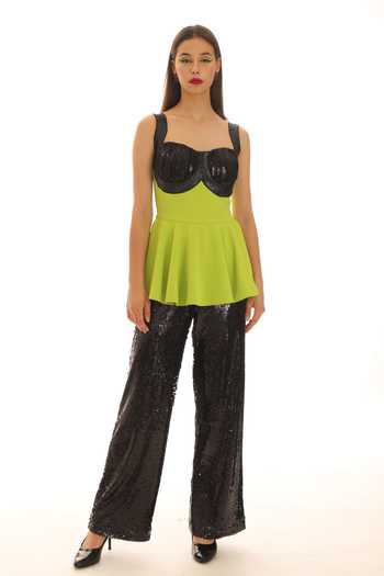 Parneet Gujral_Green Crepe Sweetheart Neck Colorblock Embroidered Jumpsuit _at_Aza_Fashions