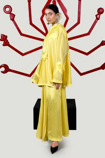 Buy_Saim_Yellow Chanderi, Satin, Silk, Patchwork Embroidered Kurta And Lungi Skirt Set _Online_at_Aza_Fashions