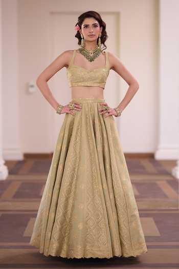 Safaa_Green Vegan Silk Sweetheart Neck Pista Kaju Barfi Bandhani Lehenga Set _Online_at_Aza_Fashions