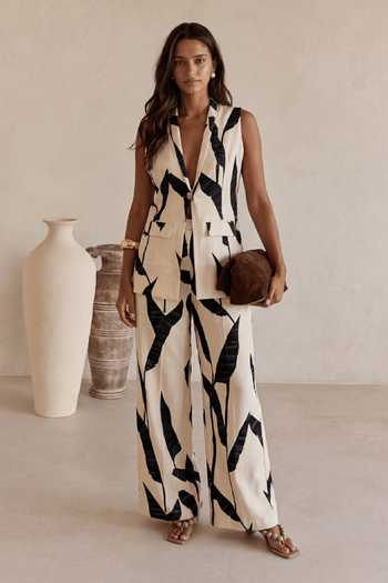 Buy_Arje India_Black Linen Leaf Print Blazer And Pant Set _at_Aza_Fashions
