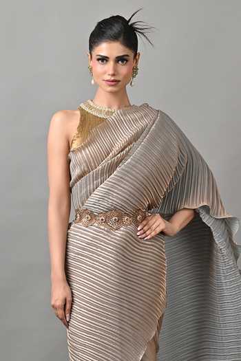 Shop_Kiran Uttam Ghosh_Gold Magpie Embroidered Belt _at_Aza_Fashions