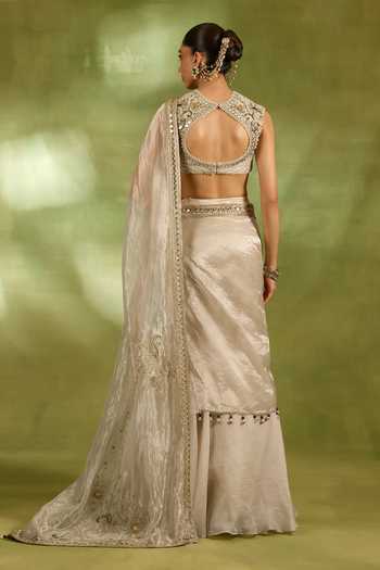 Neha Khullar_Ivory Organza, Tissue Sweetheart Neck Metallic Embroidered Saree With Blouse _Online_at_Aza_Fashions