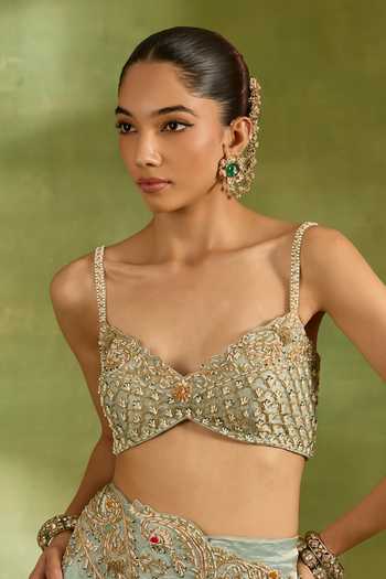 Buy_Neha Khullar_Green Tissue Sweetheart Neck Paisley Embroidered Saree With Blouse _Online_at_Aza_Fashions