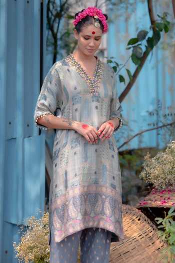 Shop_Soniya G_Silver Silk V-neck, Yes Printed Kurta And Pant Set _Online_at_Aza_Fashions