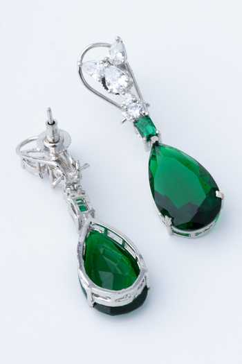 Buy_Vivinia By Vidhi Mehra_Emerald Green Tear Drop Necklace Set _Online_at_Aza_Fashions