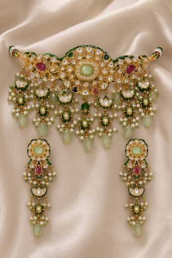 Shop_Vivinia By Vidhi Mehra_Gold Plated Jaipuri Kundan Embellished Necklace Set _at_Aza_Fashions