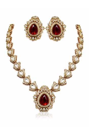 Shop_Vivinia By Vidhi Mehra_Gold Plated Kundan Embellished Pendant Necklace Set _at_Aza_Fashions