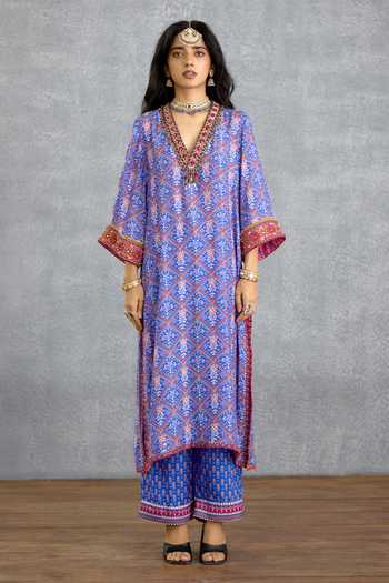 Torani_Blue Silk, Organza, Muslin V-neck, Yes Niladri Darsha Printed Kurta Set _Online_at_Aza_Fashions