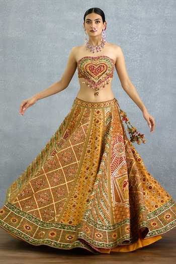 Buy_Torani_Yellow Silk, Organza Sweetheart , Bandeau Kanak Dil Meher Lehenga Set _Online_at_Aza_Fashions