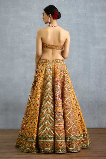 Shop_Torani_Yellow Silk, Organza Sweetheart , Bandeau Kanak Dil Meher Lehenga Set _at_Aza_Fashions