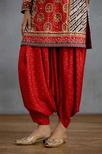 Torani_Multi Color Silk, Organza Round Neck Raktima Patola Cowl Kurta Set _Online_at_Aza_Fashions