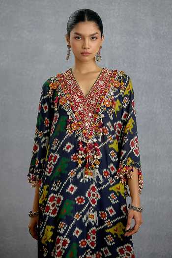 Torani_Blue Silk, Organza V-neck Virasa Patola Kurta Set _Online_at_Aza_Fashions