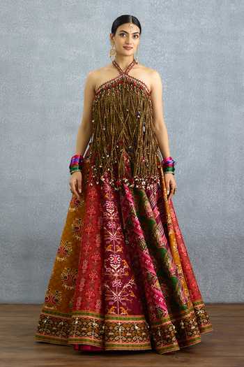 Buy_Torani_Multi Color Silk Halter Neck Rangili Sahithi Meenaakshi Lehenga And Top Set 