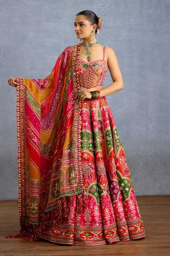 Shop_Torani_Multi Color Silk, Organza Sweetheart Neck Rangili Dhruvi Drashti Lehenga Set _Online