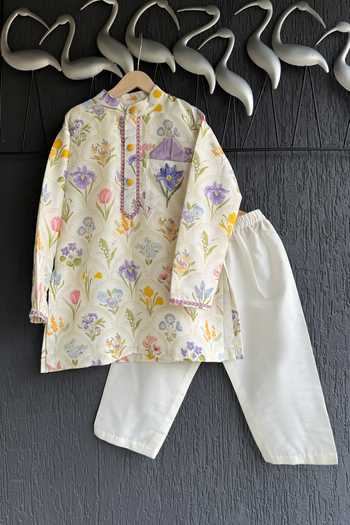 Buy_The little tales_Off White Silk, Cotton Floral Hand Painted Kurta Set _at_Aza_Fashions