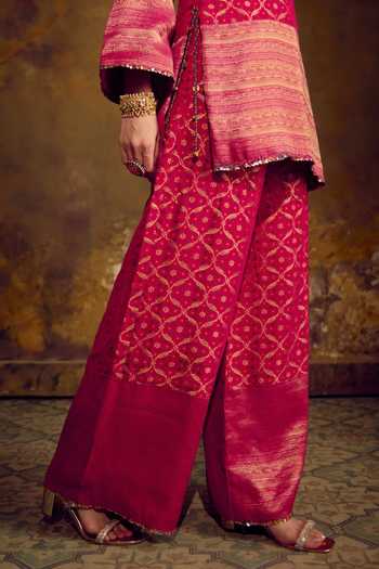Buy_Muskann Kapadiaa_Fuchsia Round Neck, Yes Laali Banarasi Bandhani Kurta And Palazzo Set _Online_at_Aza_Fashions