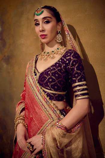 Buy_Muskann Kapadiaa_Purple V-neck Shringar Banarasi Bandhani Woven Lehenga Set _Online_at_Aza_Fashions