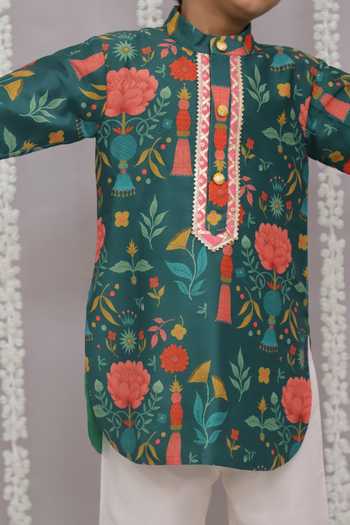 Shop_The Little Tales_Green Silk, Cotton Mughal Print Kurta Set _at_Aza_Fashions
