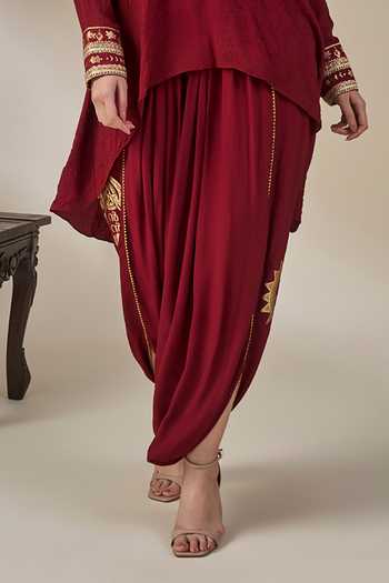 Masaba_Maroon Crepe, Silk Foil Printing Mandarin Astral Arch Top And Dhoti Pant Set _Online_at_Aza_Fashions