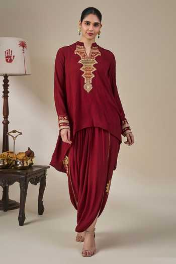 Buy_Masaba_Maroon Crepe, Silk Foil Printing Mandarin Astral Arch Top And Dhoti Pant Set _at_Aza_Fashions