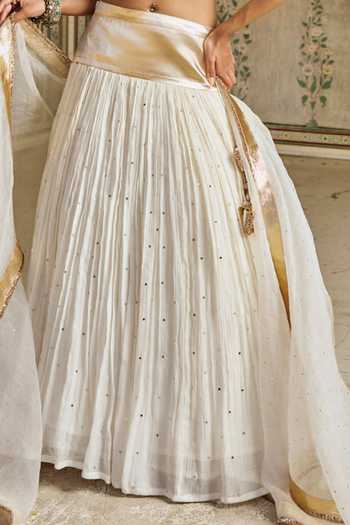 Buy_Preevin_Gold Organza, Chanderi Silk V-neck Zari Embroidered Lehenga Set _Online_at_Aza_Fashions